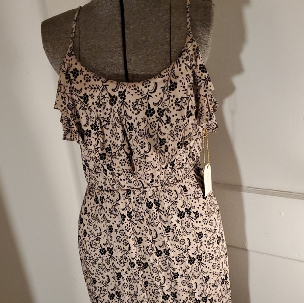 NWT Forever 21 Special Collection Maxi Dress Black Cream Floral Size M